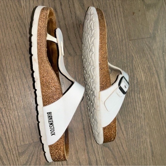 Birkenstock Gizeh White Sandals Women’s size 40 9 9.5 - Picture 5 of 7